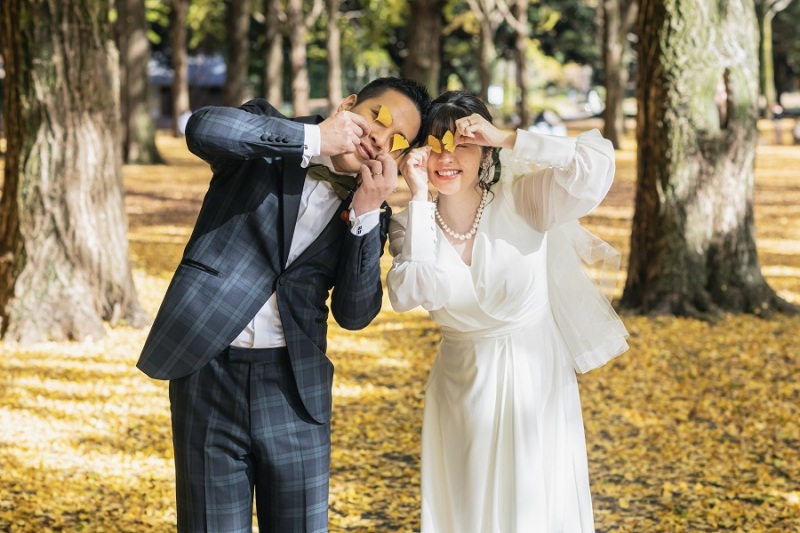 ワタベウェディング表参道フラッグシップフォトスタジオ_庭園で撮影できる