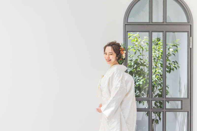 【和装または洋装2着】スタジオフォト 全データに加えて『アルバム付き』プラン