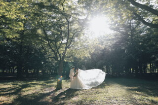 開放感あふれる「代々木公園」で自然体のウェディングフォト♪衣裳・ヘアメイク・全データ付き！