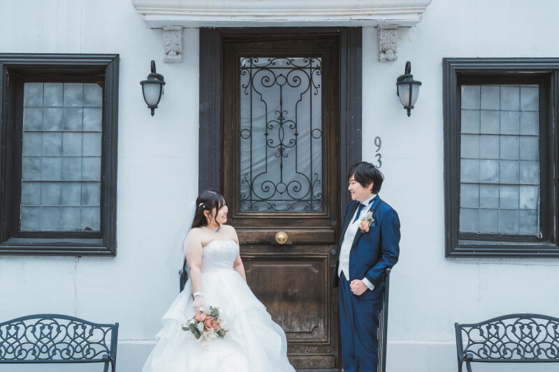 【MVや撮影で使われる注目のロケ地!】ハウススタジオEASEフォトプラン《新婦衣裳1着・全データ・美容師アテンド付き》
