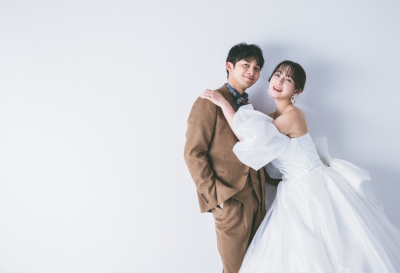 リーズナブルに叶う【新婦衣裳2着(和装/洋装)】スタジオフォト 基本プラン