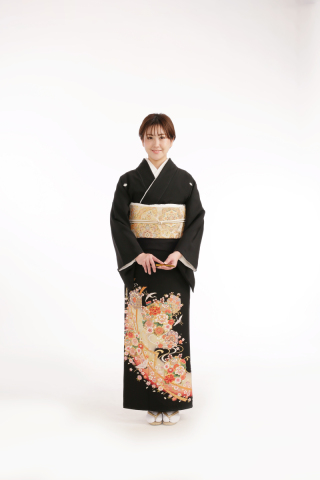 留袖（流水四季草花）