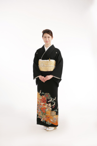 留袖（組紐に唐花松鶴）