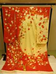 紅白梅観世水模様