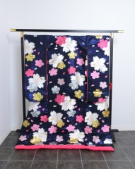 紺に大輪の桜（1953）