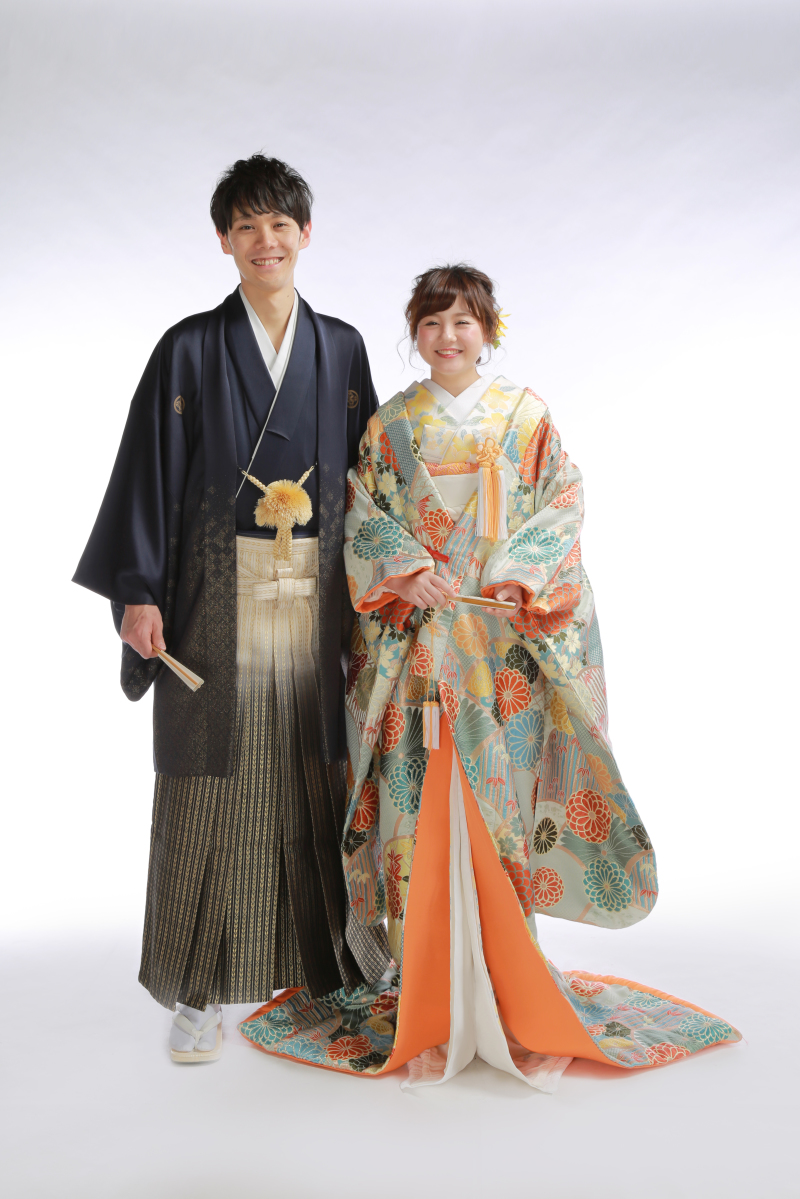 まずは白背景で