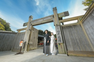 お子さまと一緒に庭園ロケ！