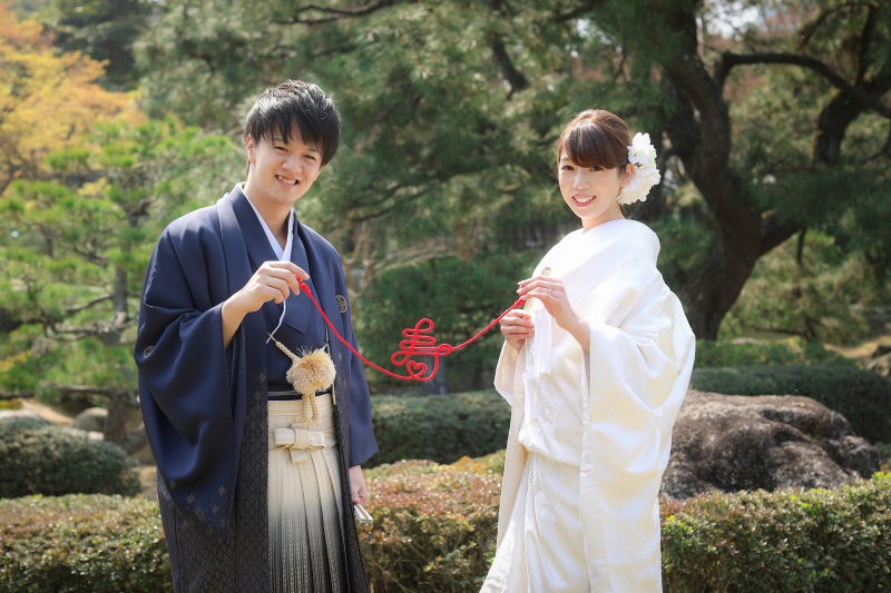 和装は広い庭が自慢の庭園にて・・・