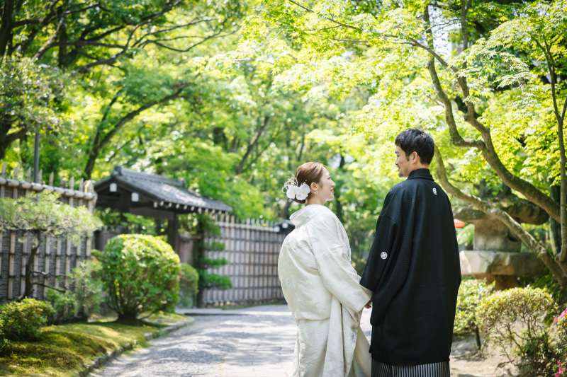 ポージングもカメラマンにお任せ！