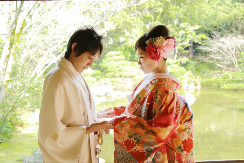 撮影最初は和装でスタート