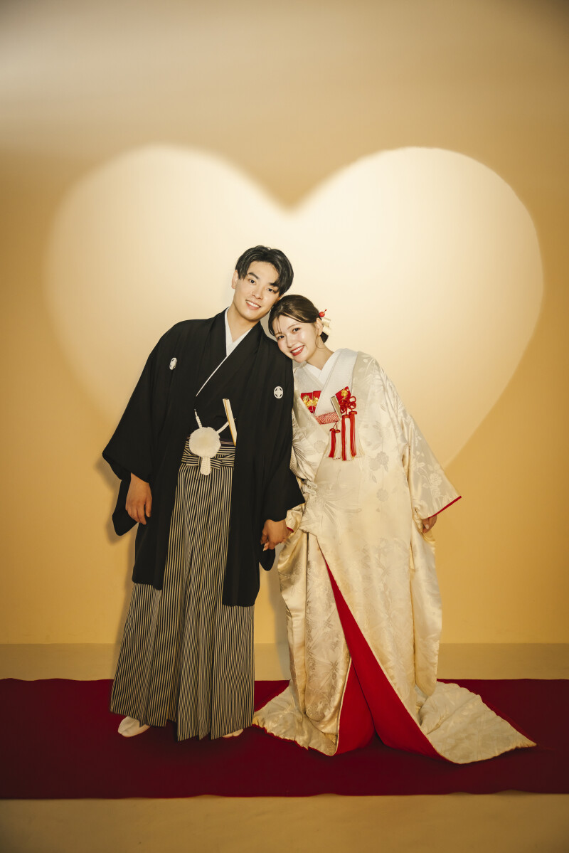 【洋装or和装1点／衣装ランクアップ料金全て無料】スタジオ撮影プラン／データ30カット付き