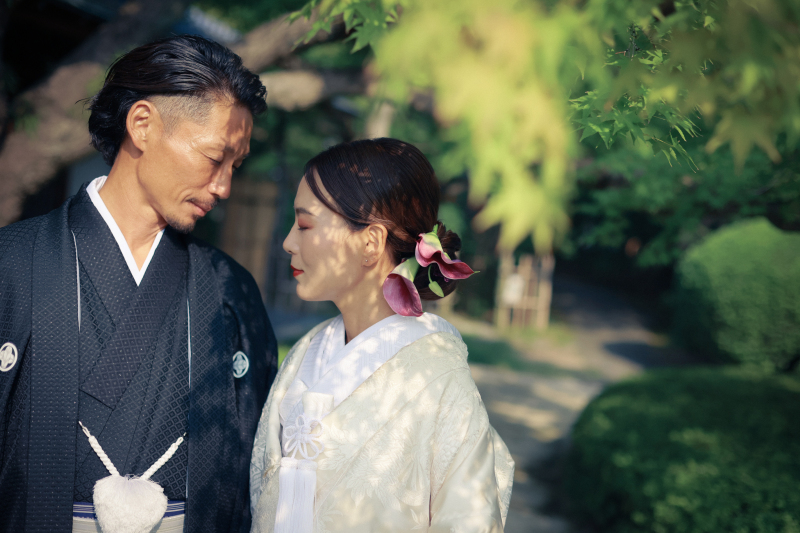 【８月末までの撮影の方限定】庭園ロケプラン｜新郎衣裳2点、新婦衣裳2点｜データ200カット｜198,000円→143,000円