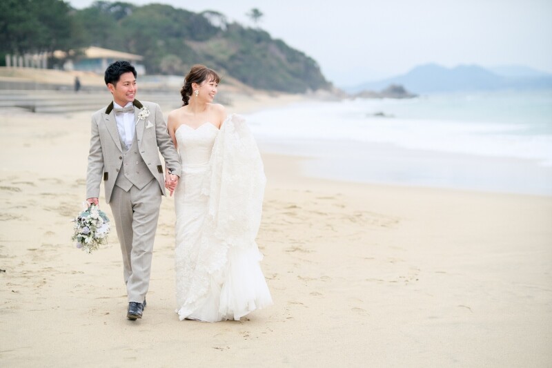 【11月30日までのお申込限定!3万円割引】奈多海岸ロケーション撮影プラン(雨天延期も¥0/新作衣装も全額無料)