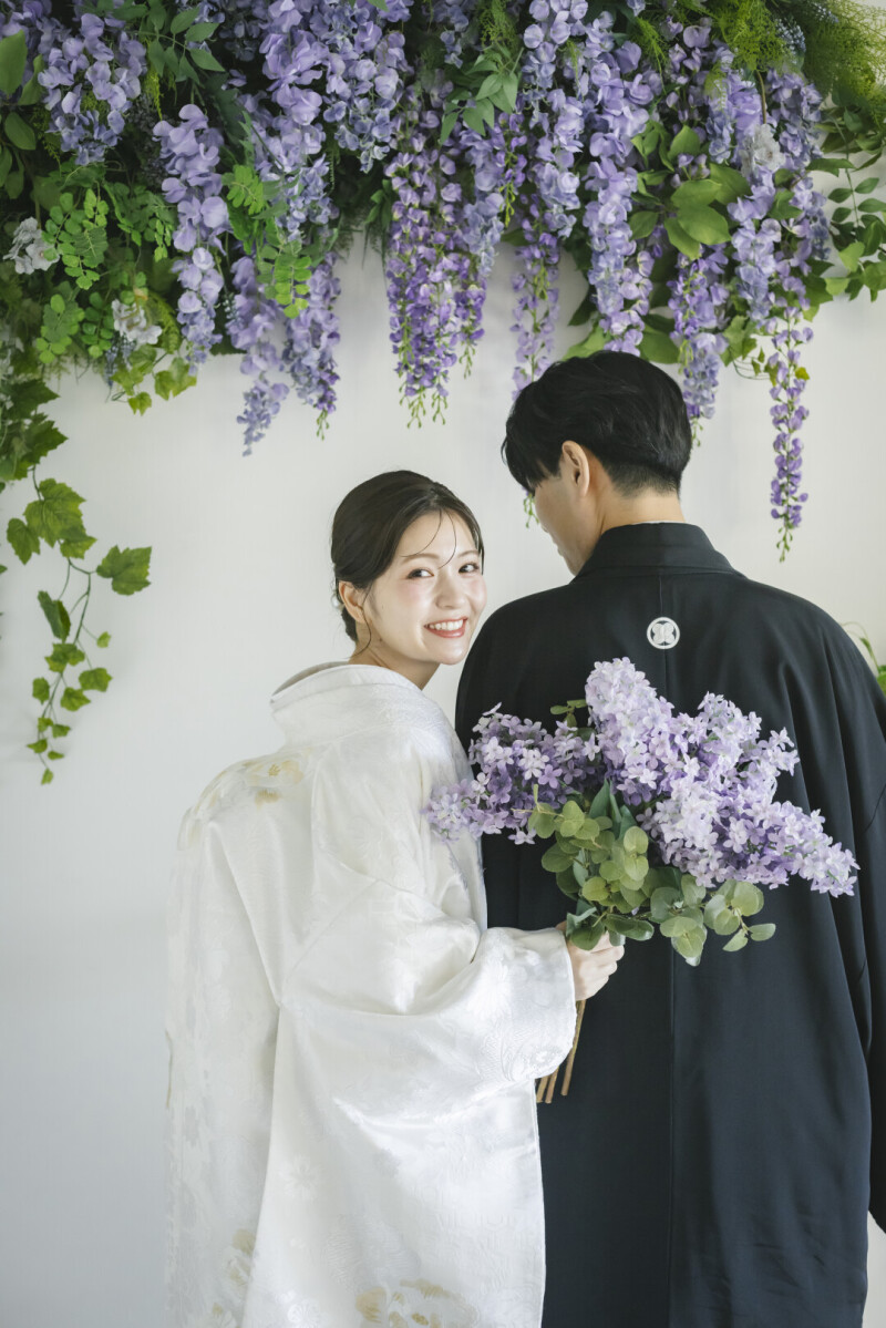 【11月30日までのお申込限定!3万円割引】 和装+洋装スタジオ撮影プラン(衣装ランクアップ料金全て無料/データ200カット)