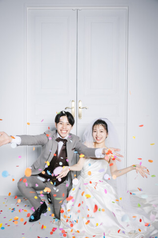 【11月30日までのお申込限定！3万円割引】洋装+和装ロケーション＆スタジオ撮影プラン（新作衣装も全額無料／データ200カット）