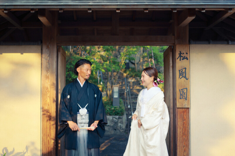 【11月30日までのお申込限定!3万円割引】和装+洋装ロケーション撮影プラン(新作衣装も全額無料/データ200カット)