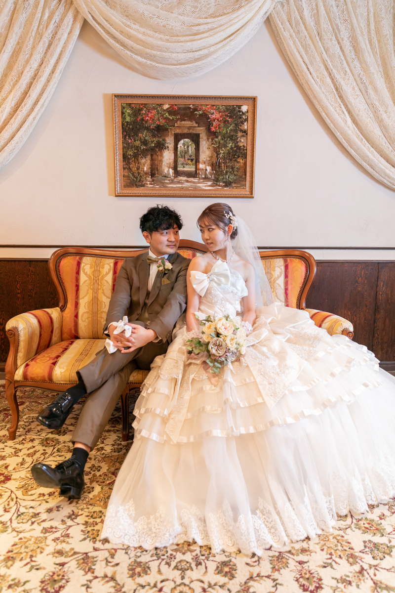 会場内のソファで♪