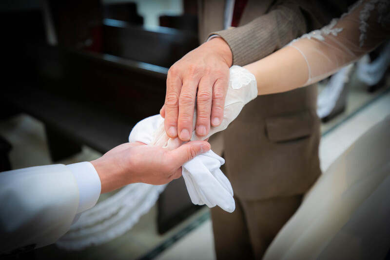 お父様から新郎様へバトンタッチ