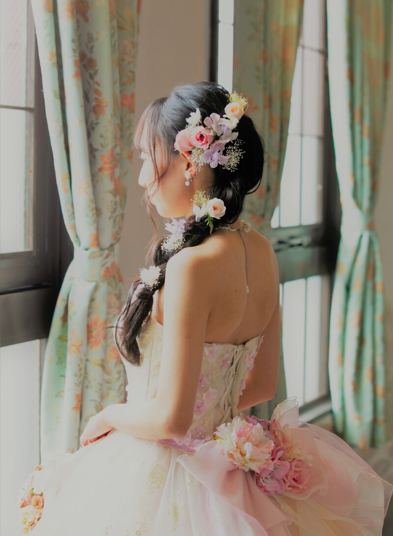 ヘアスタイルもこだわって…