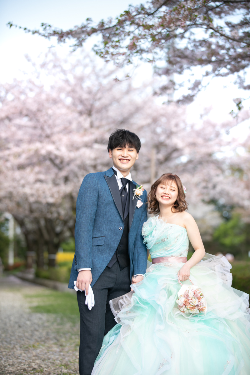 お色直しの後は桜ロケーションへ出発!