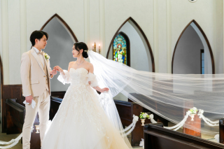 フォトウェディングLucia小田原店_洋装フォト【チャペル撮影】