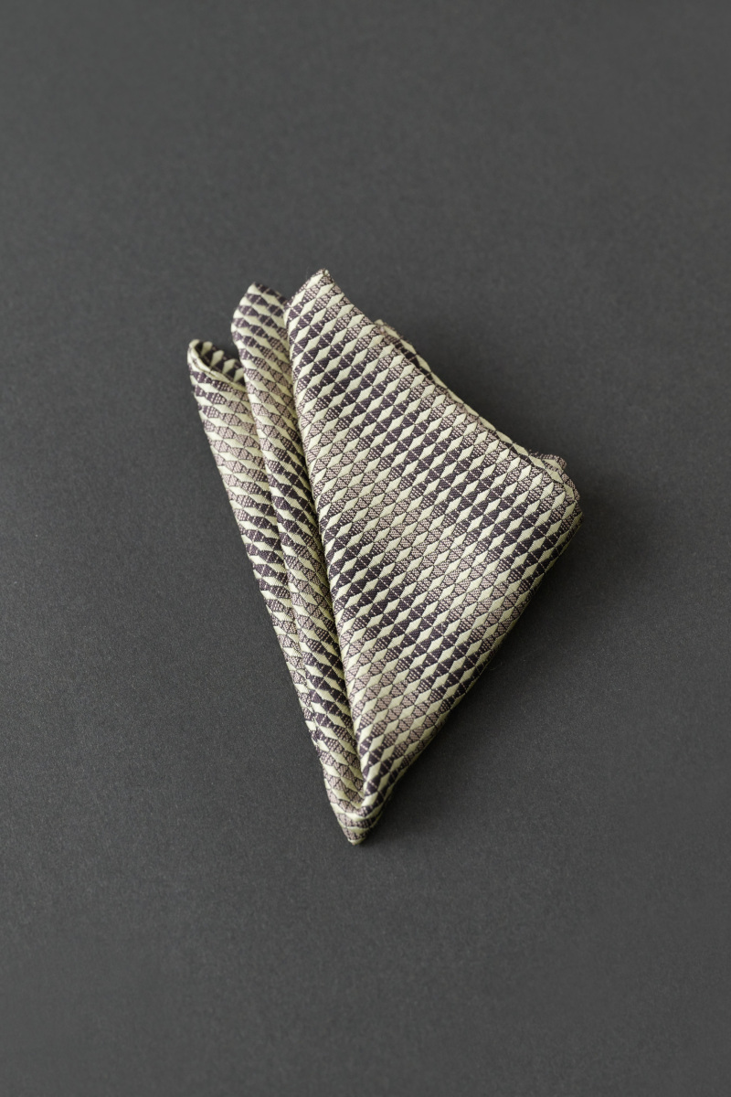 C08