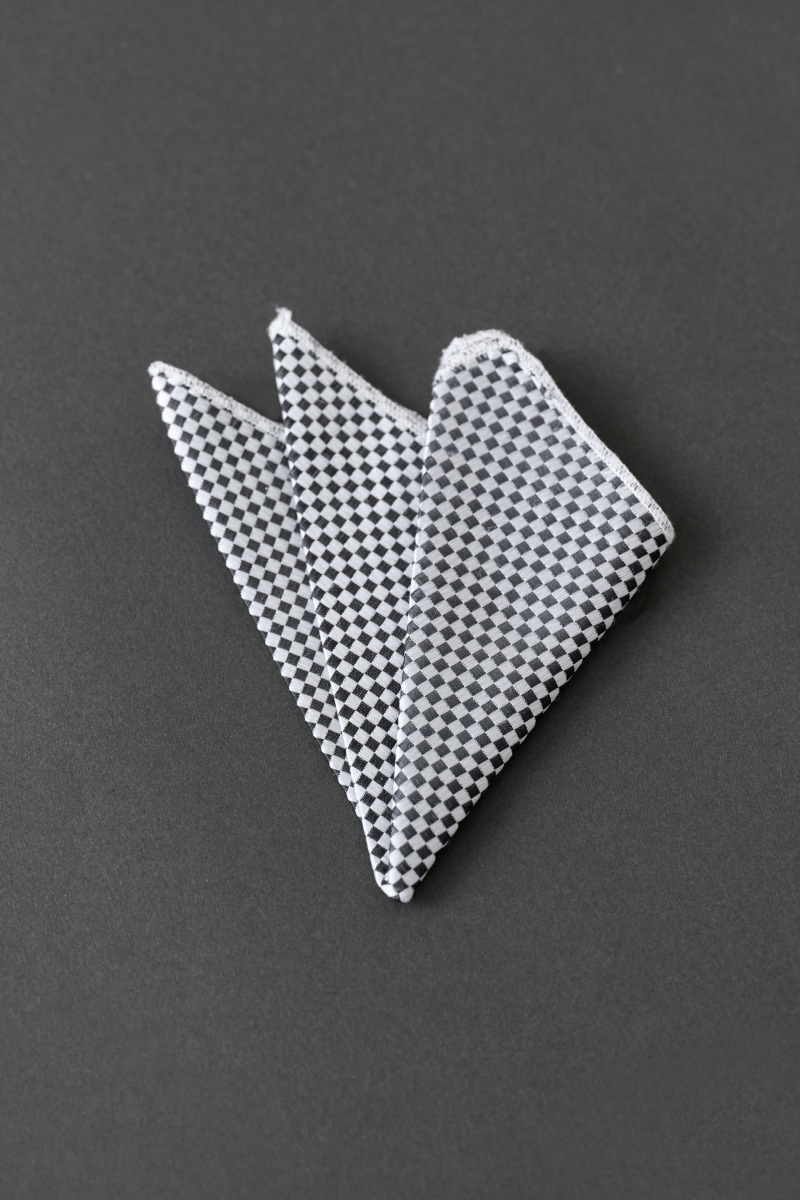 C09