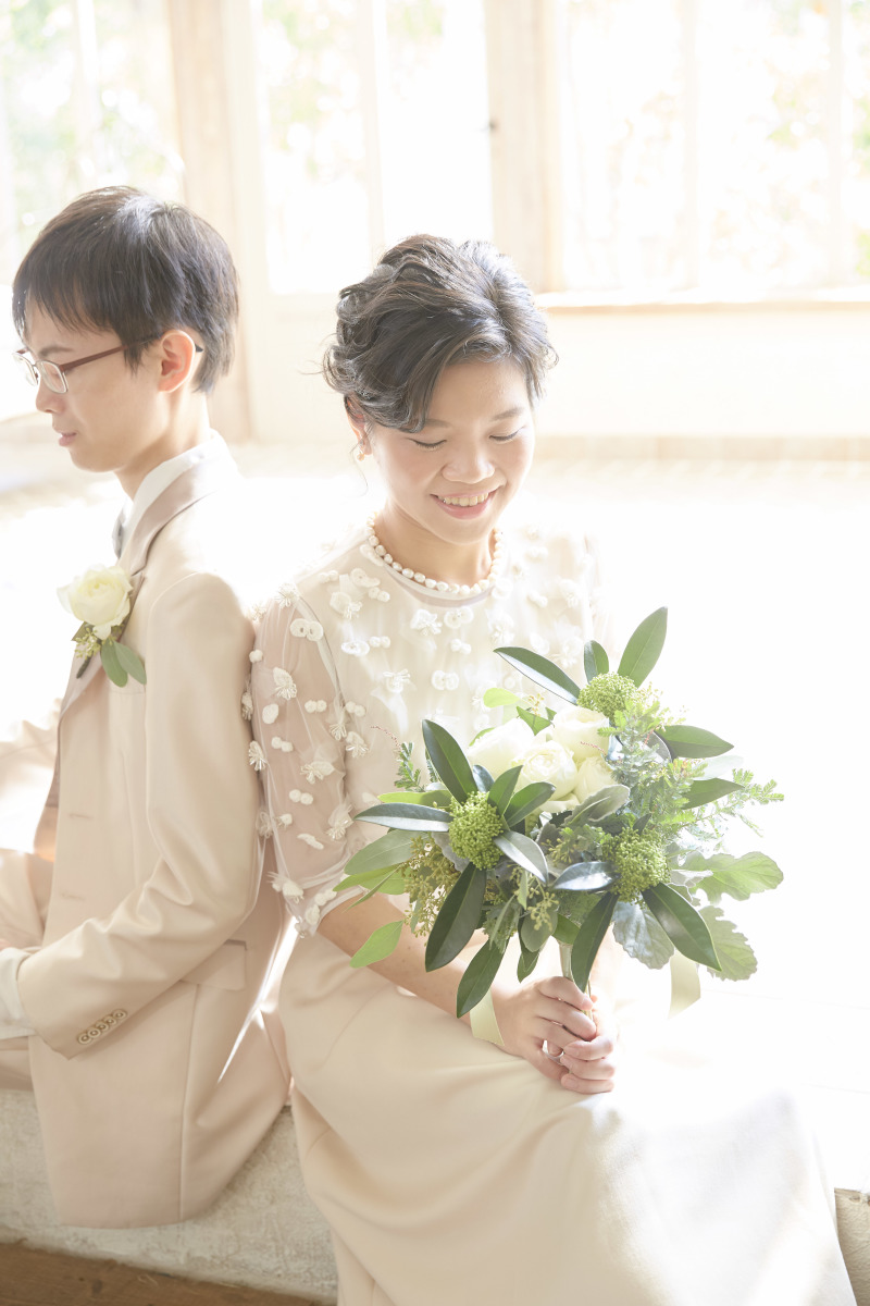生花のブーケは一層お二人を華やかに
