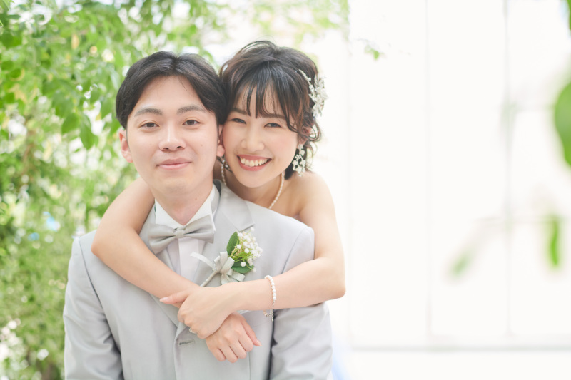 お庭でグリーンを背景に♪