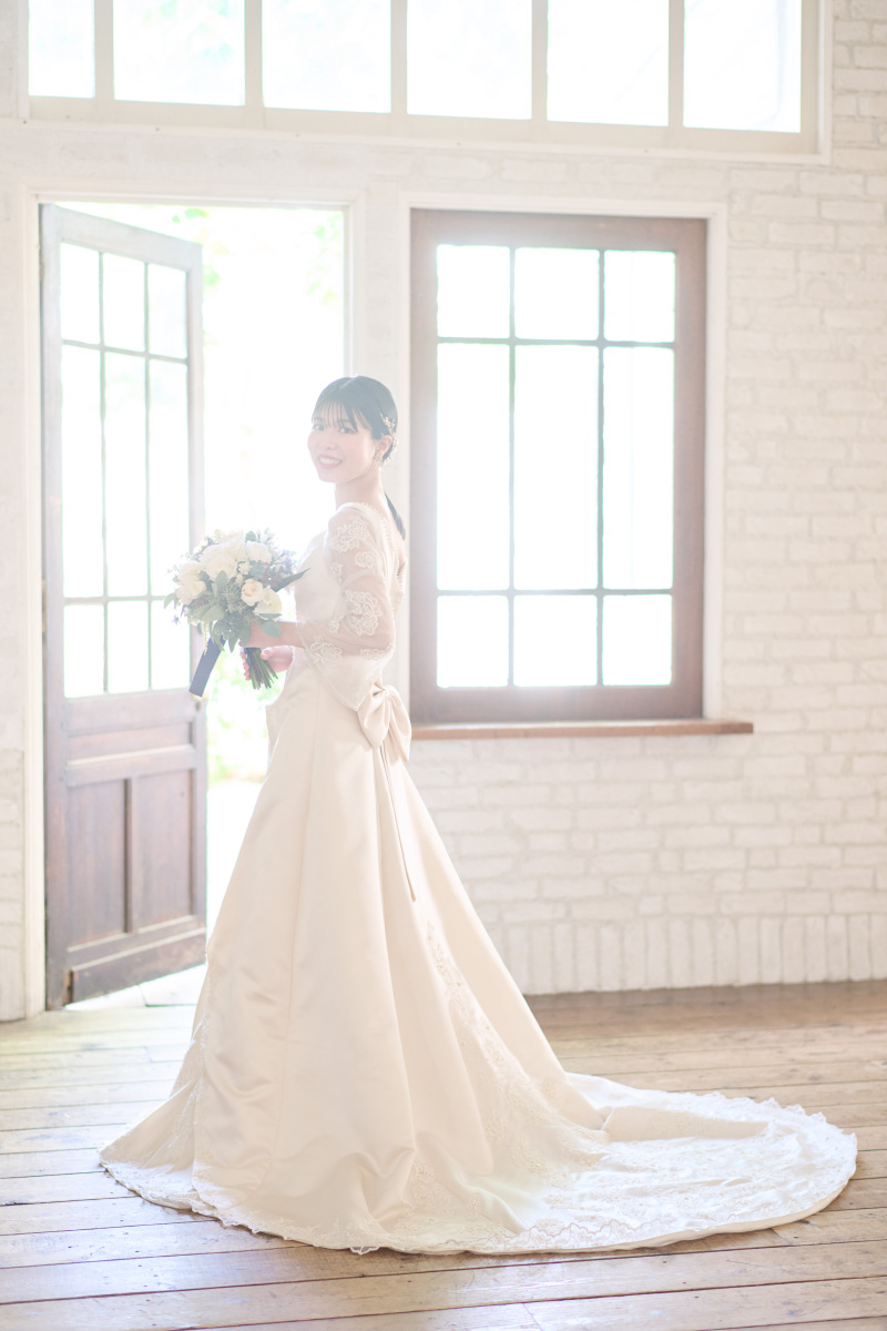 新婦様のソロショットは幻想的に♡