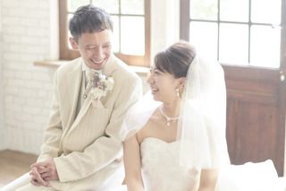 決めすぎない♪自然体で撮る二人のナチュラルウェディング♡