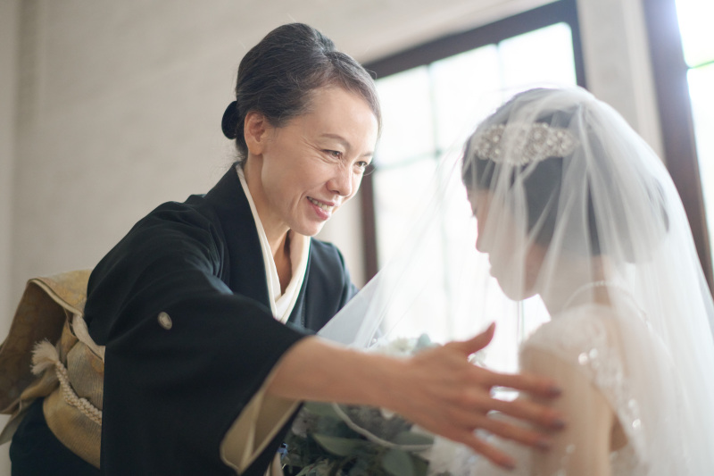 お母様によるベールダウン