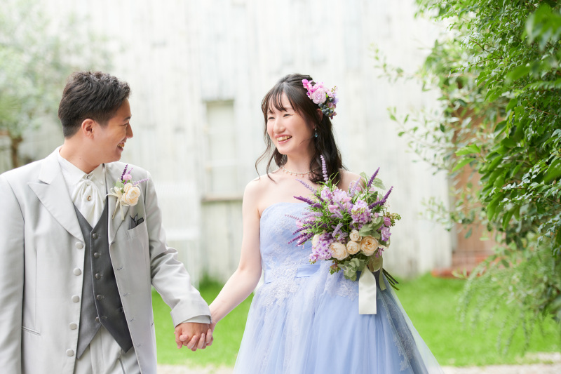 新郎様のエスコートでお散歩♪