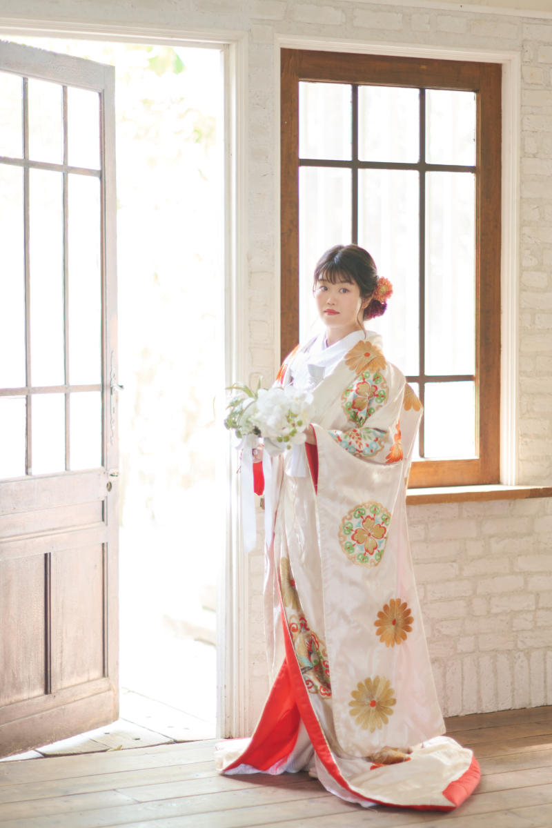 新婦様ソロショットから撮影スタート!