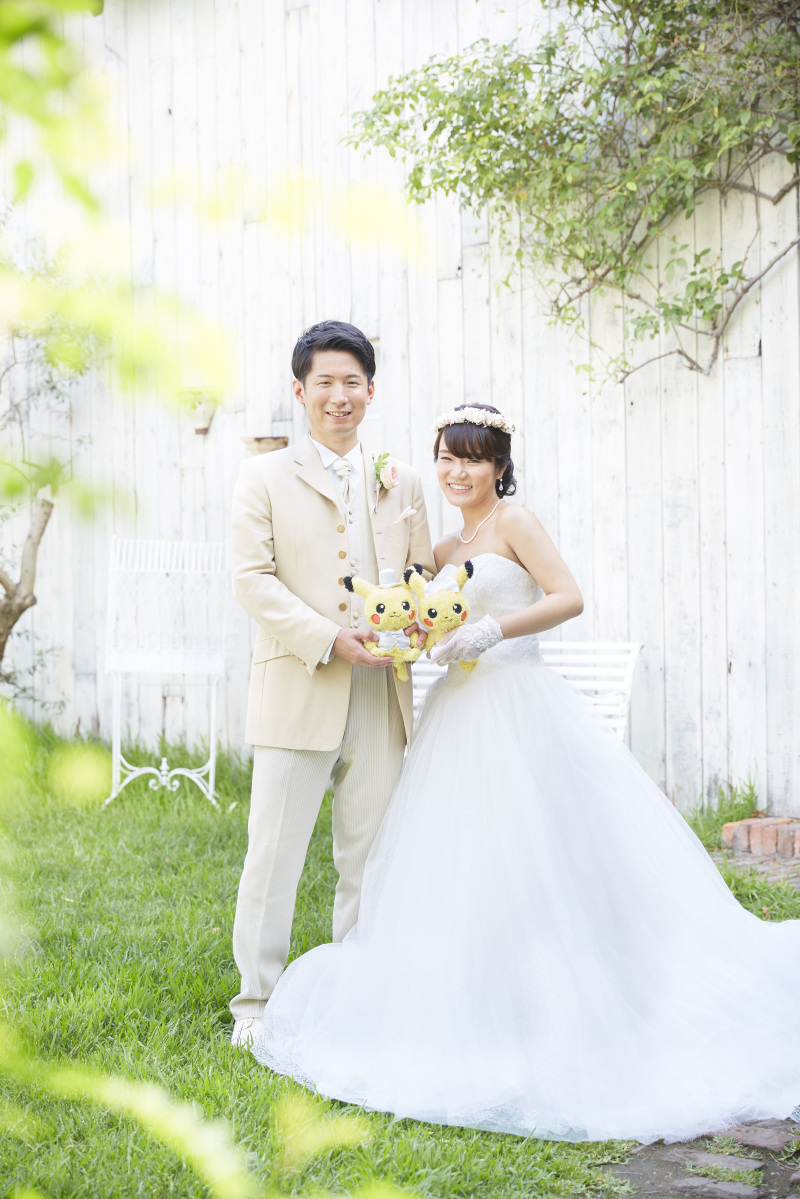 お二人らしい小物を持ち込んでいただいての撮影♪