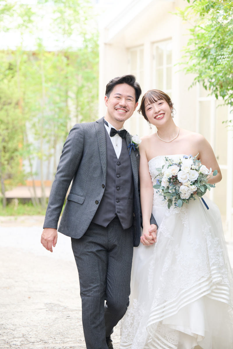 最後は仲良く手を繋いで♡