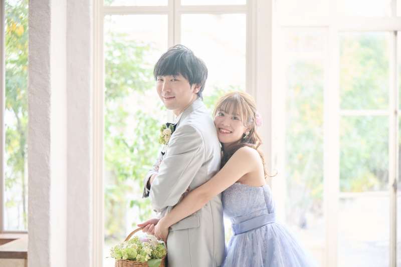 後ろからギュ~♡