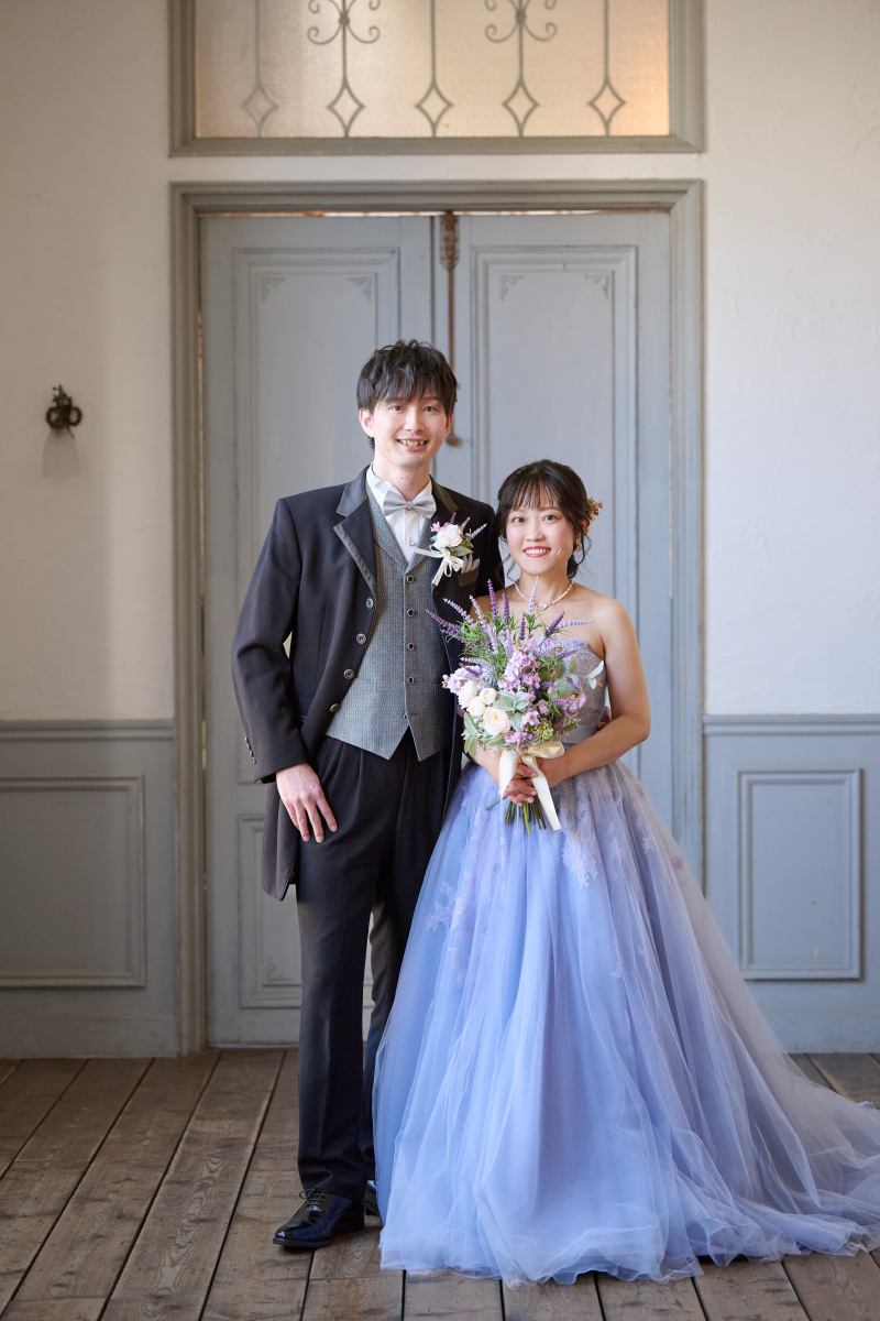 ブルーのドレスが華やか♡