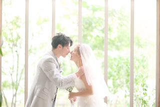 サロンドパルール　salon de parure_オールシーズン緑あふれるお庭つきスタジオで貸切撮影♪