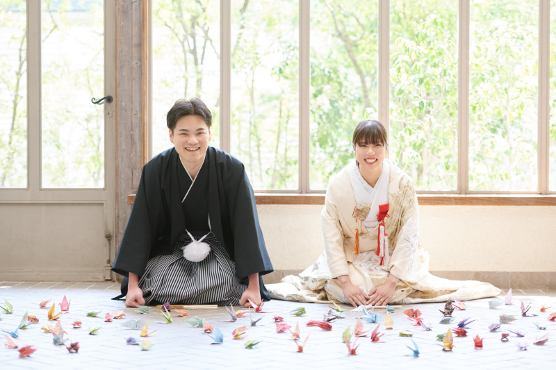 《ファミリーウェディング＆会食ランチ》和洋選べる2着撮影｜本格フレンチ6名｜データ60点｜衣装差額なし｜予約人数カスタム可能