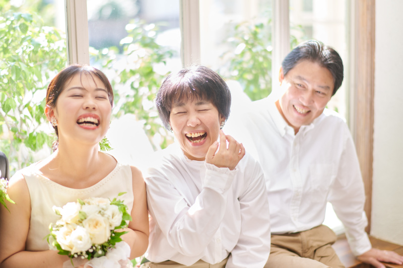 \たとえば/ 洋装2着*ご友人を呼んでカジュアルウェディング♡