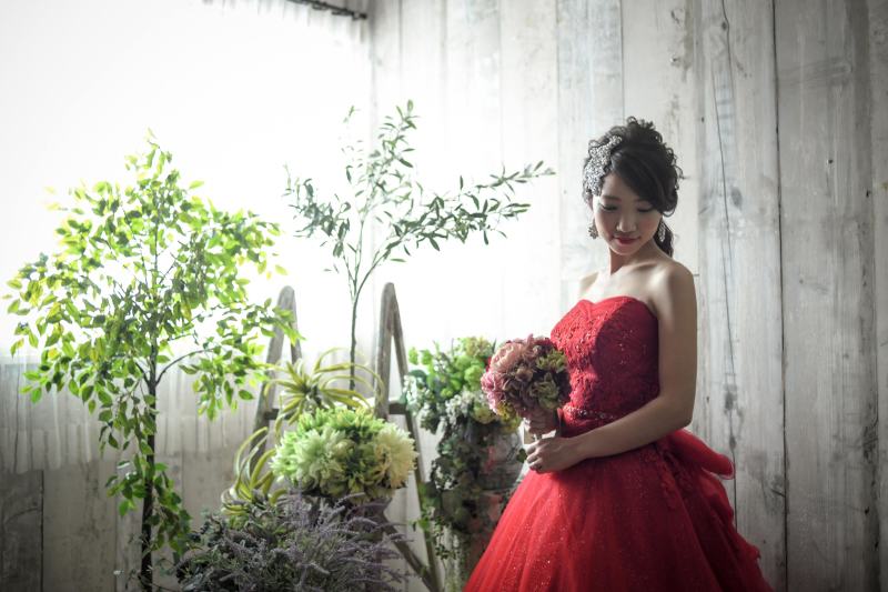 カラードレスは赤♡