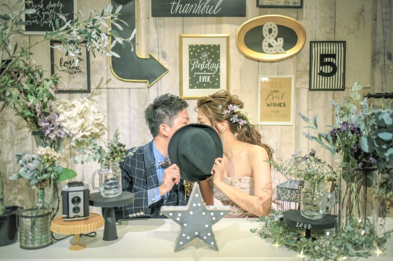 ハットで隠して・・・♡