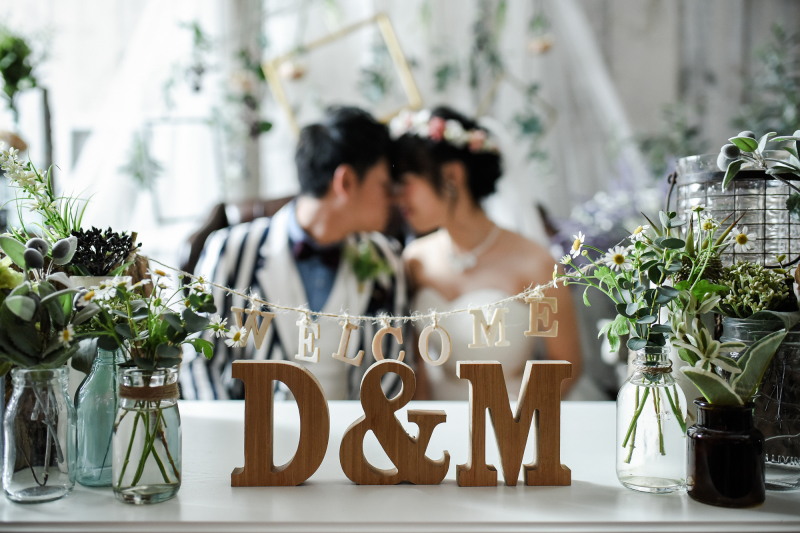 次はウェディングドレス撮影スタート