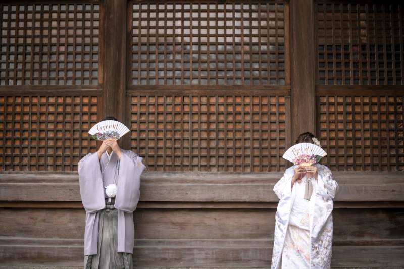 まずは、神社ロケからスタート