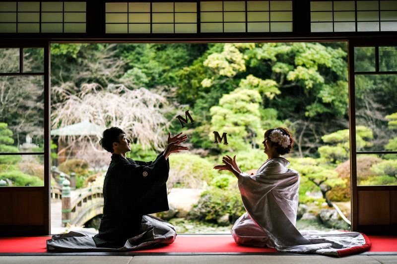 背景が絵になるロケーションフォト