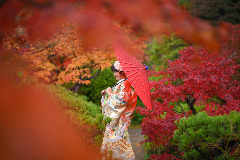 紅葉シーズンは和装にぴったり！