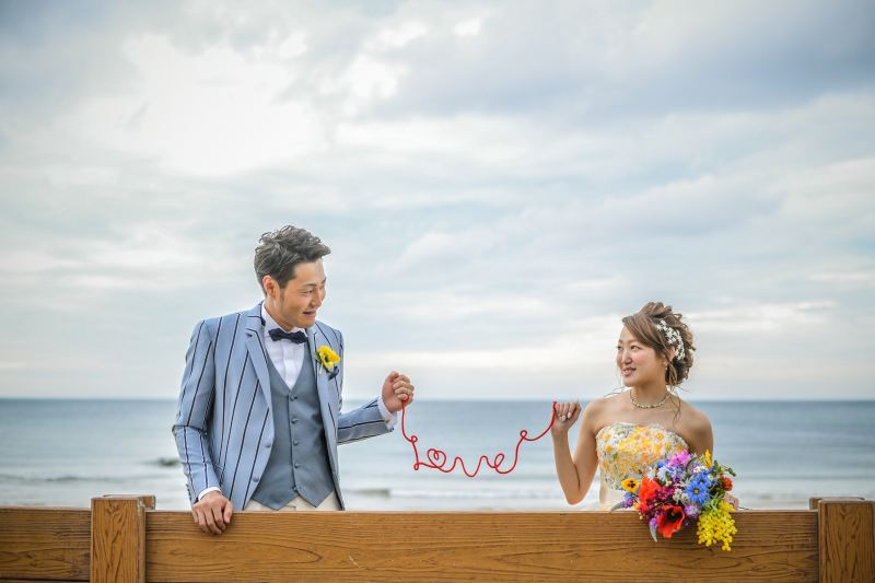 ドレス２点プランで海ロケ撮影