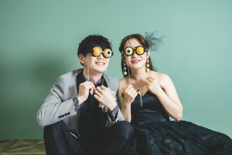 お笑いでよく見るの、あのメガネ・・・!?