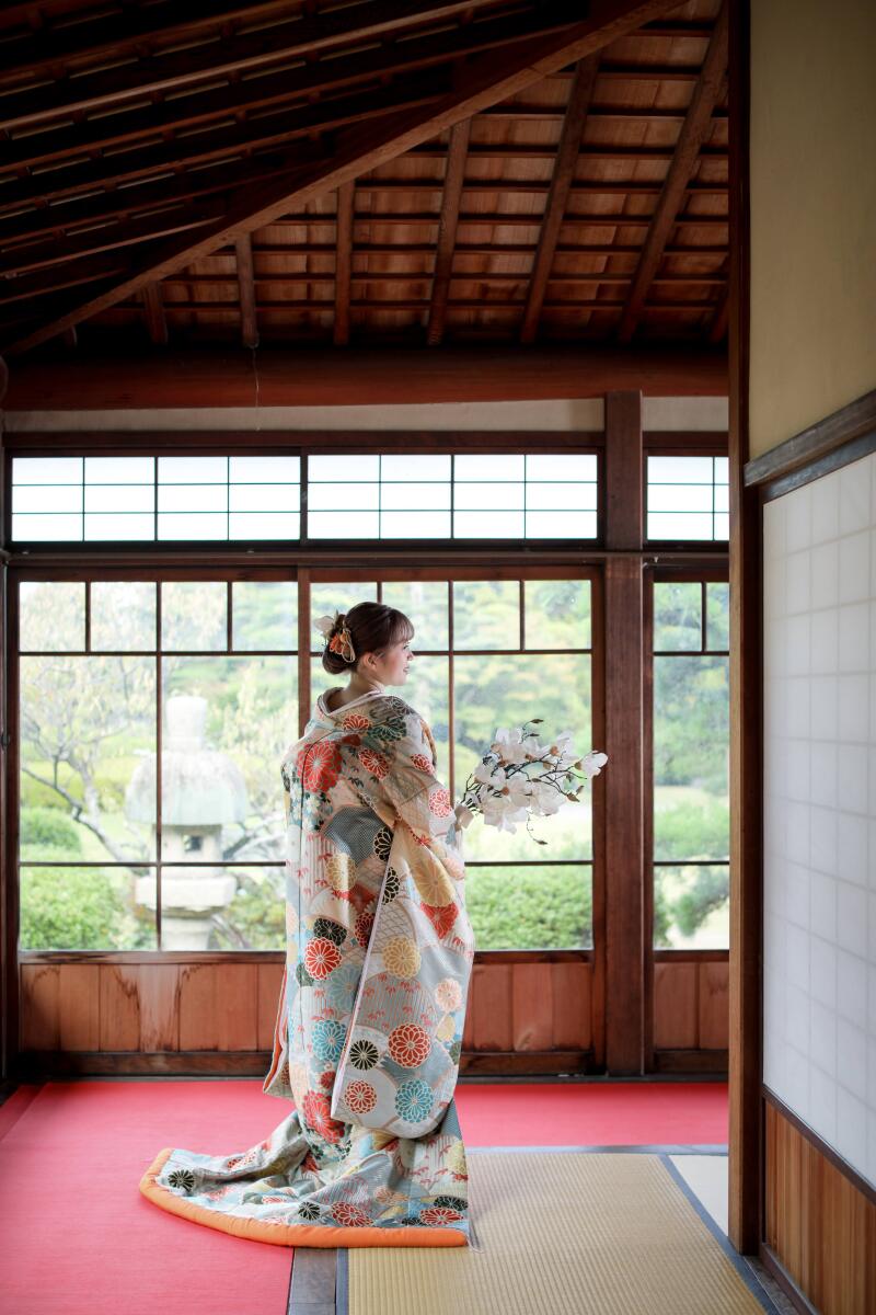 色打掛姿もお似合いです